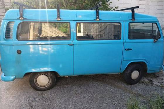 VOLKSWAGEN KOMBI 1.4 MI FURGÃO 8V FLEX 3P MANUAL
